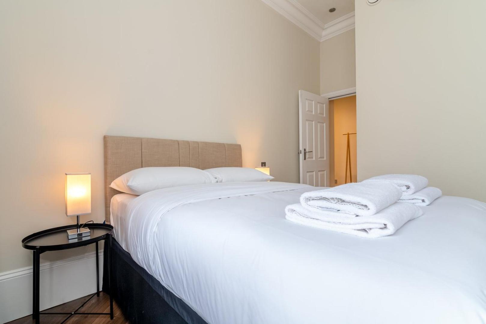 Appartamento 1br Gem In The Heart Of Covent Garden With Aircon Londra